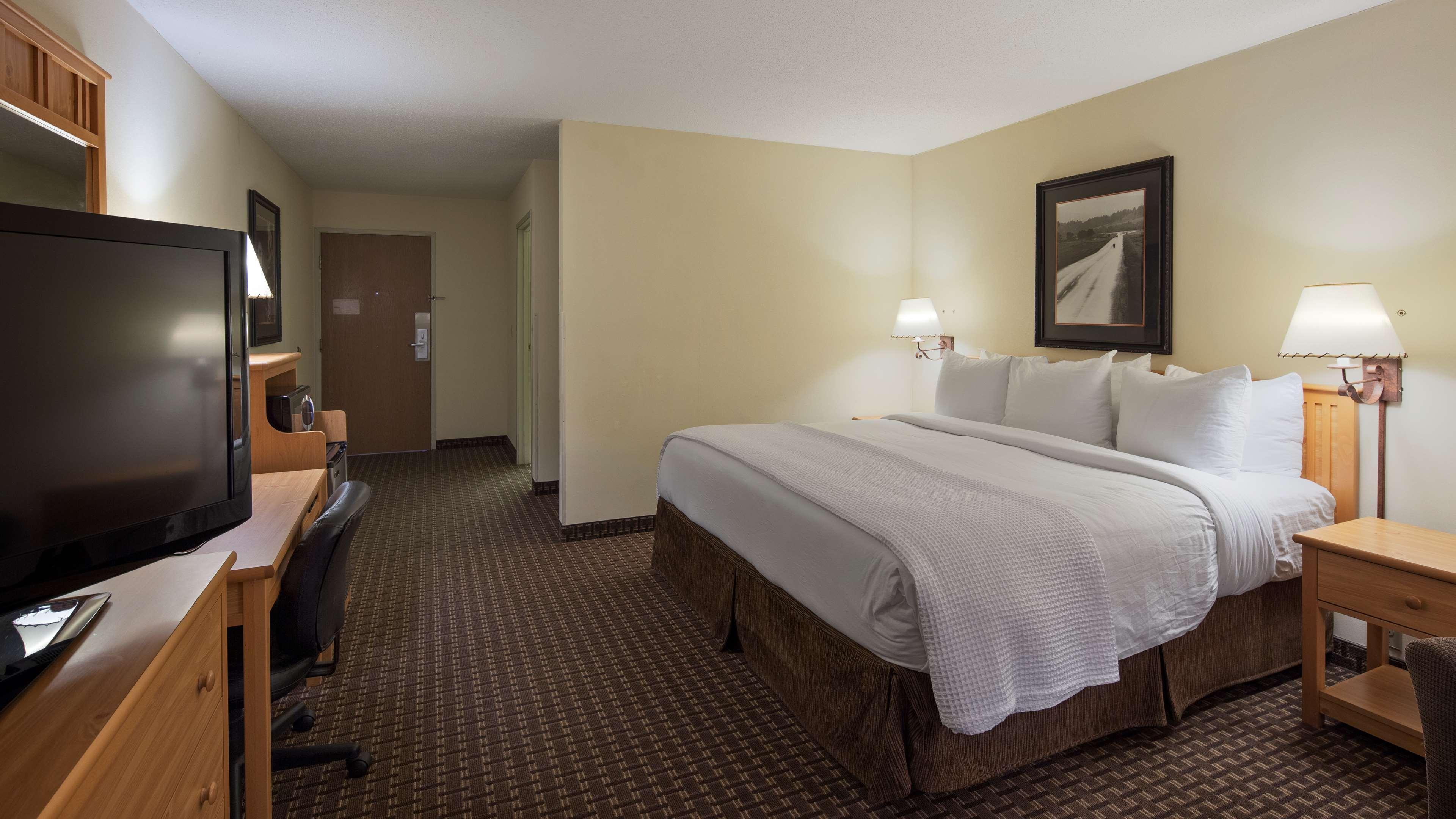 Best Western Golden Spike Inn & Suites Hill City Exterior photo