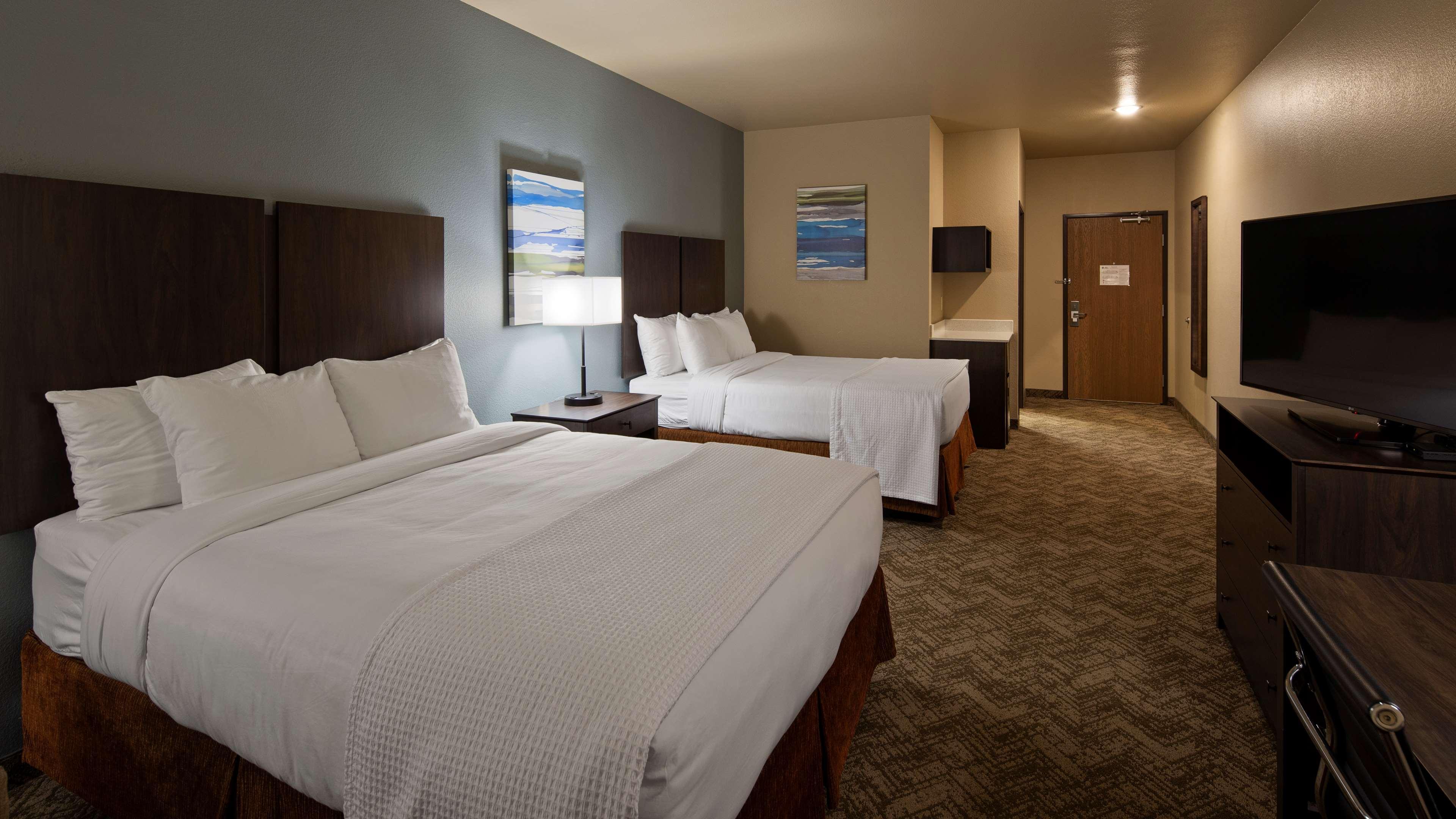 Best Western Golden Spike Inn & Suites Hill City Exterior photo